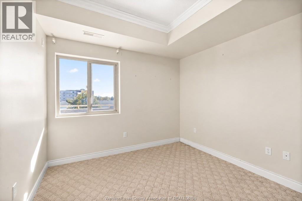 200 Manning — photo 17