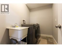313 Lakeview Street Unit# 1, Castlegar, BC V1N3Y1 Photo 31