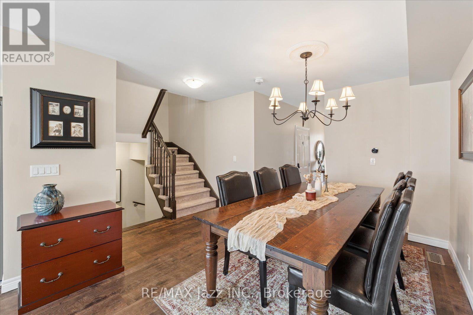 61 GREAT GABE CRESCENT, Oshawa (Windfields) — photo 6