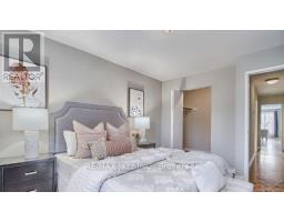676 Mountview Place, Newmarket, ON L3Y3P7 Photo 8