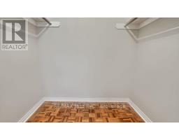 676 Mountview Place, Newmarket, ON L3Y3P7 Photo 9