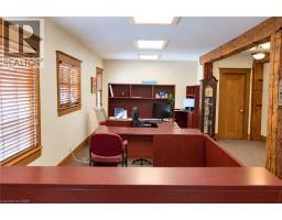 460 Plains Road E, Burlington, ON L7T2E1 Photo 6