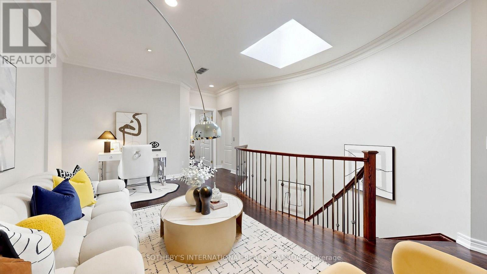 11- 260 Russell Hill Road, Toronto, ON photo 32