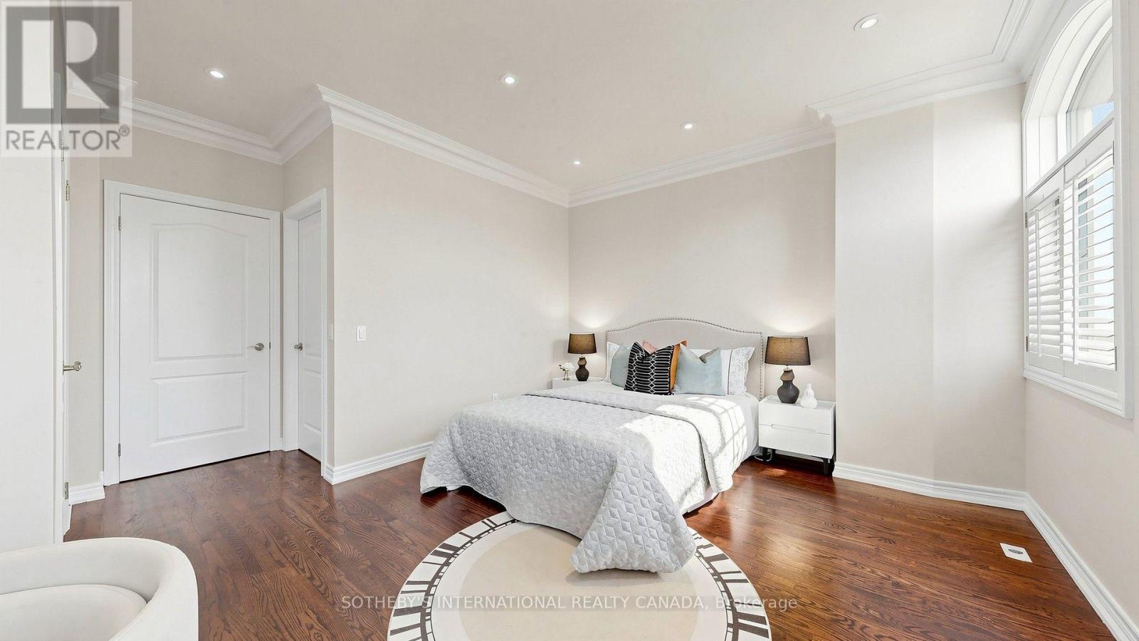 11- 260 Russell Hill Road, Toronto, ON photo 34