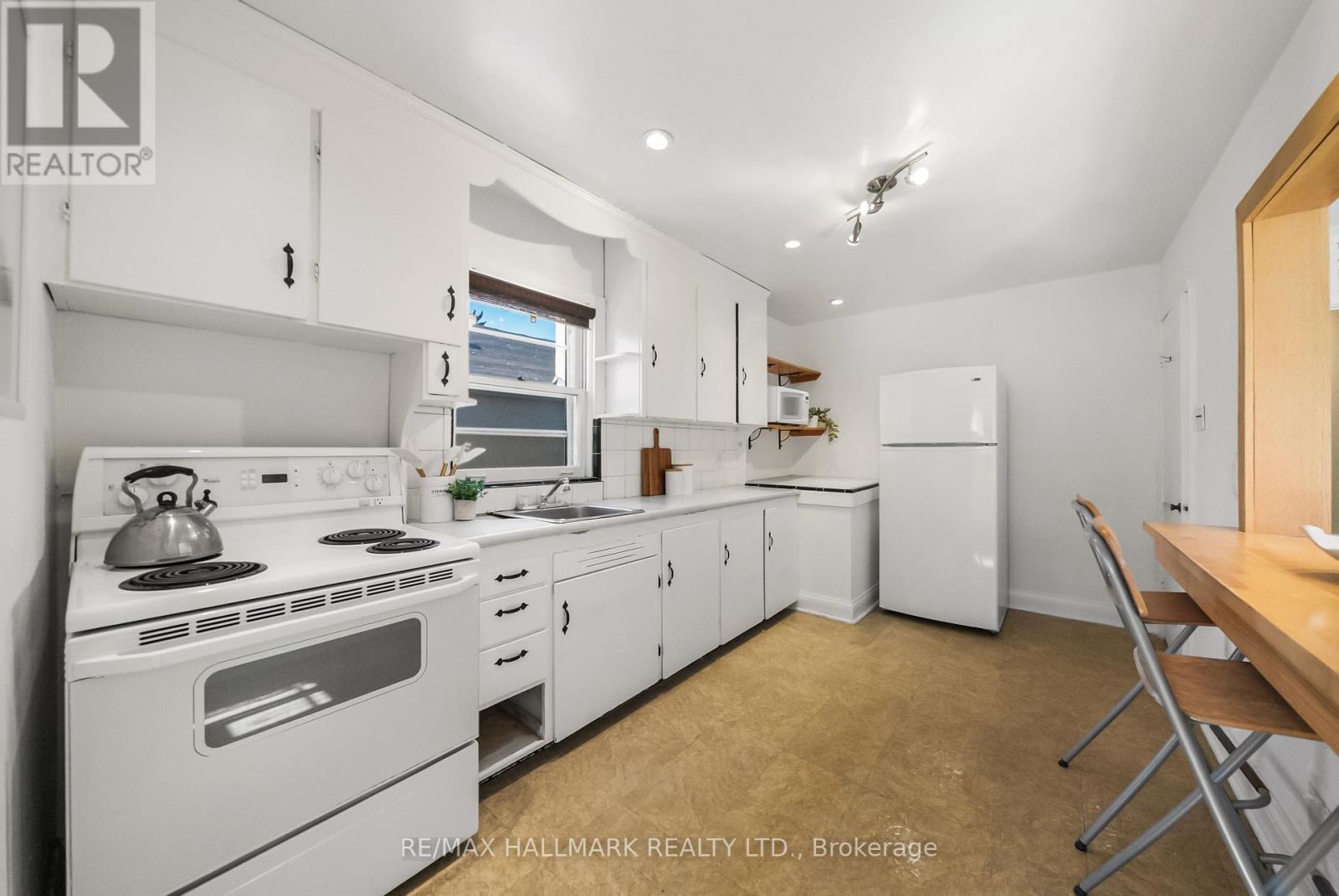 50 Connaught Avenue, Toronto, ON photo 11