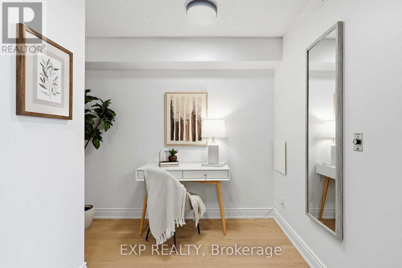 #623 231 FORT YORK BOULEVARD - 18