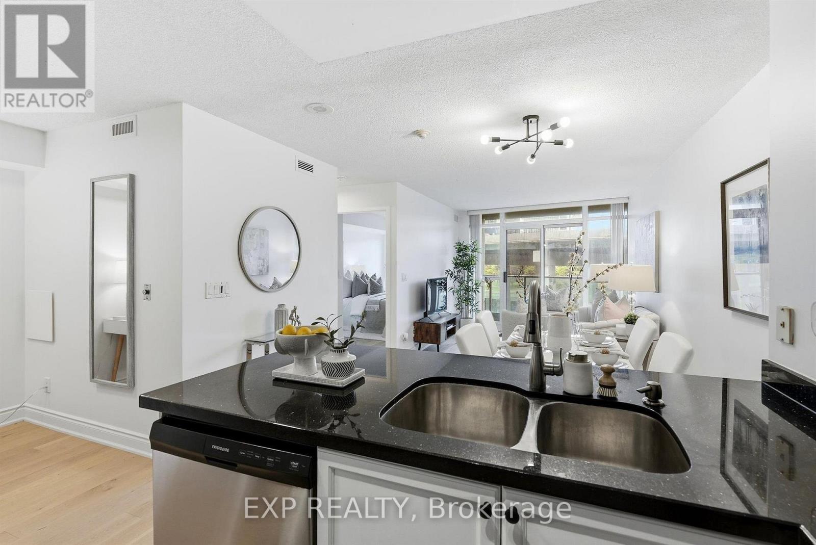 623- 231 Fort York Boulevard, Toronto, ON photo 7