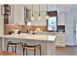 154 Fairlawn Avenue, Toronto, ON M5M1S8 Photo 12