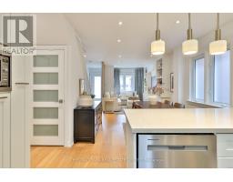 154 Fairlawn Avenue, Toronto, ON M5M1S8 Photo 16