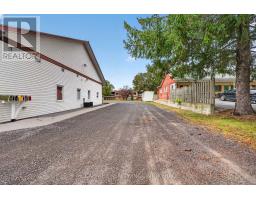 365 Dundas Street W, Greater Napanee, ON K7R2B5 Photo 41