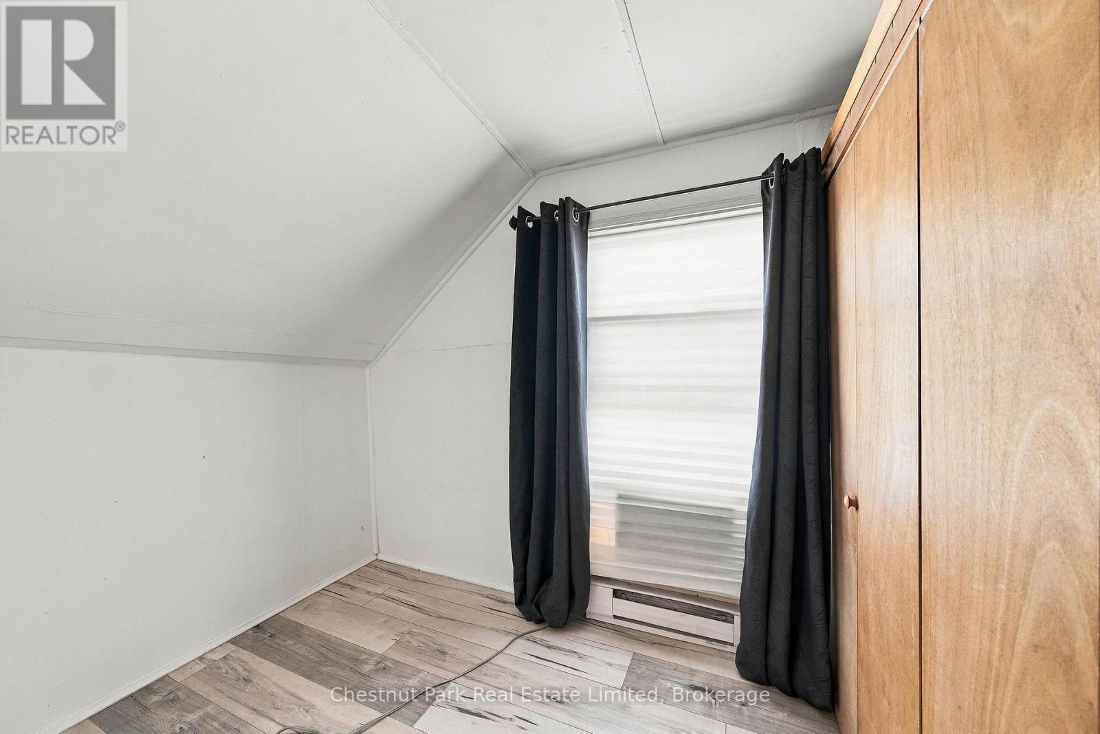 28 Spring Street, Prince Edward County, ON photo 21