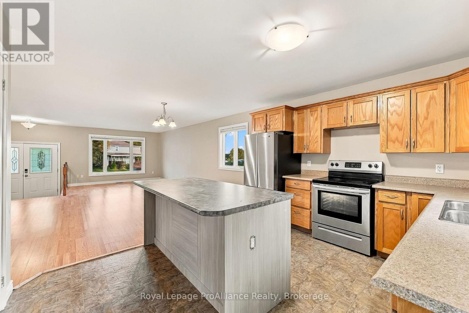 14 George Street, Brighton, ON photo 15