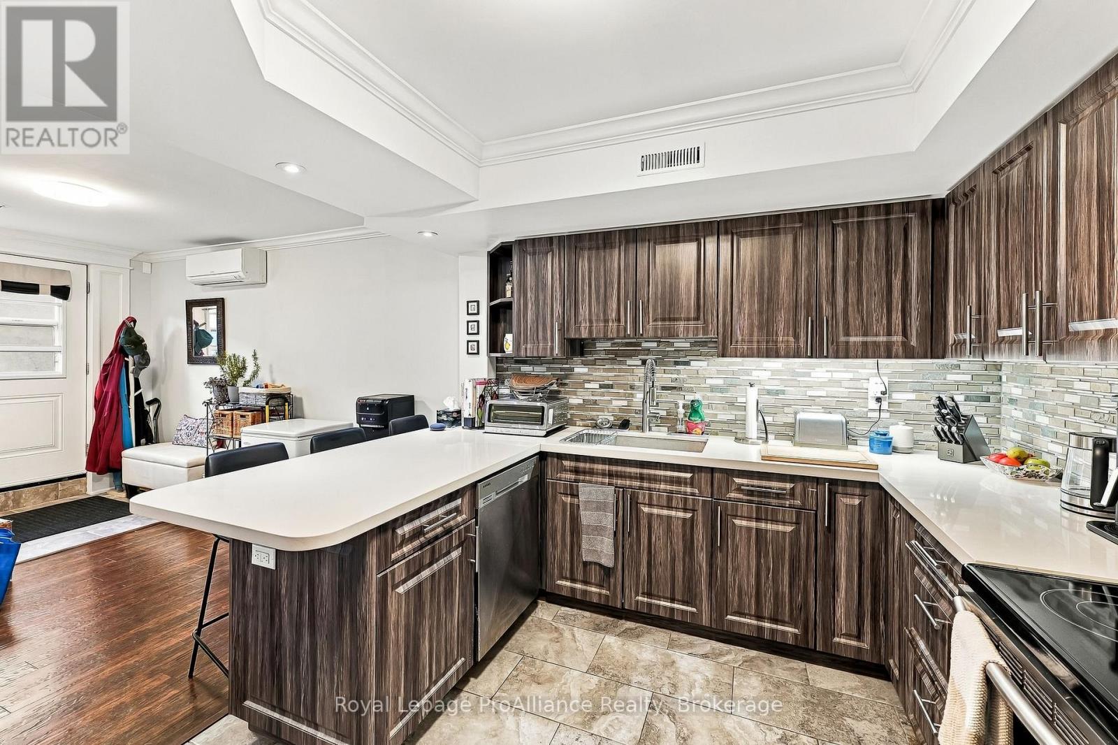 14 GEORGE STREET - 31