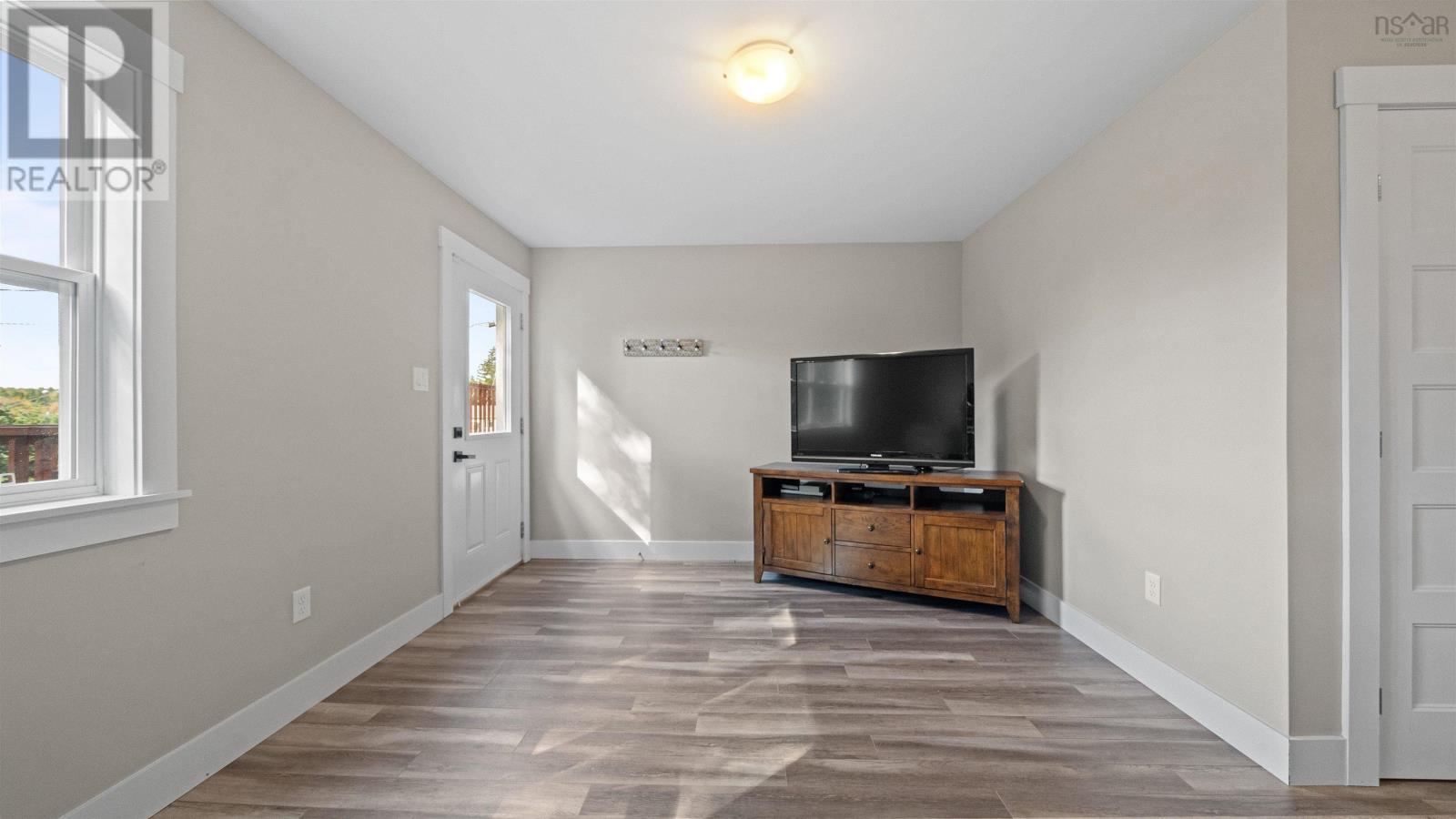 329 Savoy Avenue, Kingswood North - 38