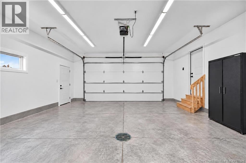 18 Orin Drive - 35