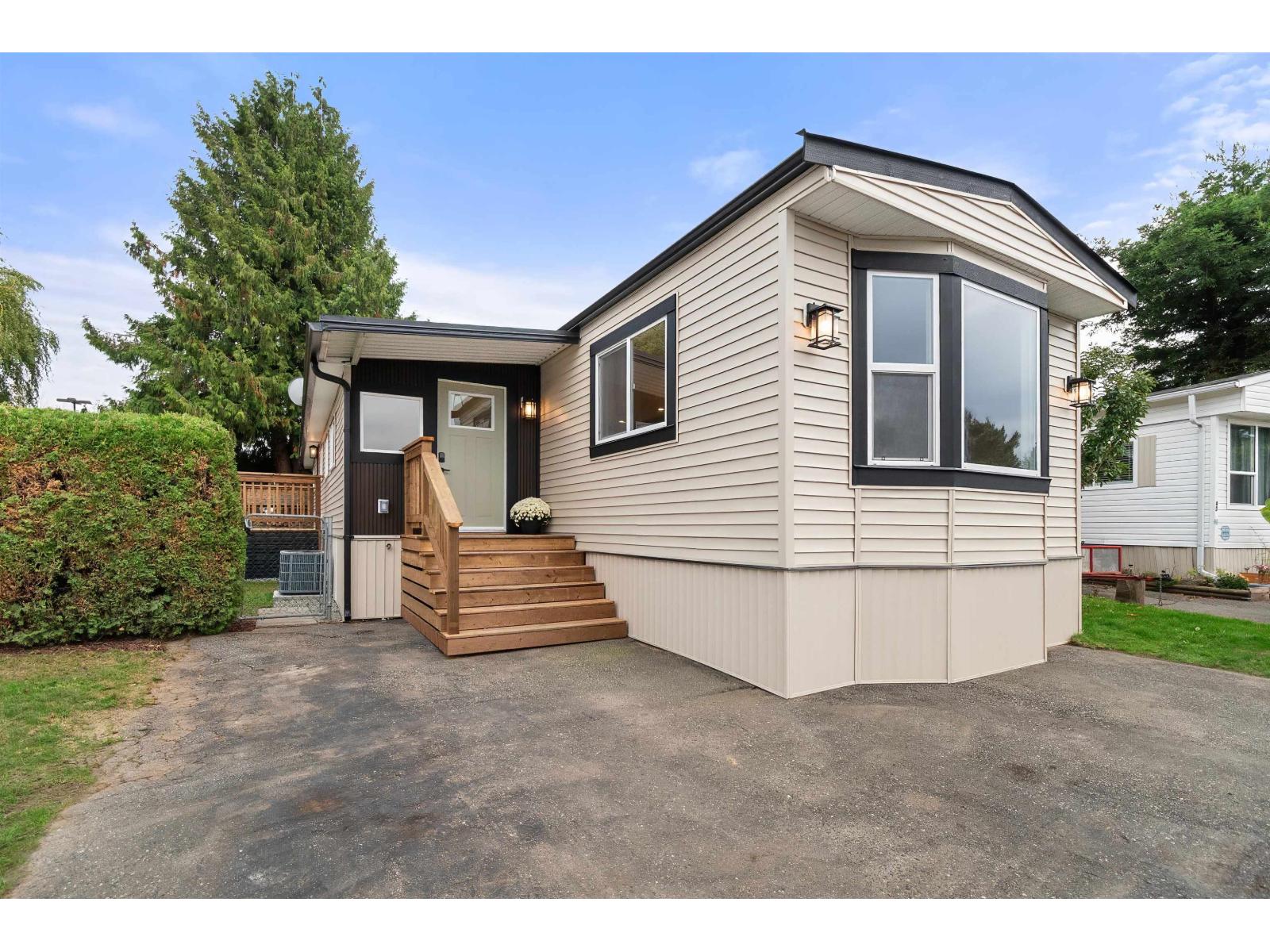 44 45640 WATSON ROAD, Garrison Crossing — photo 2