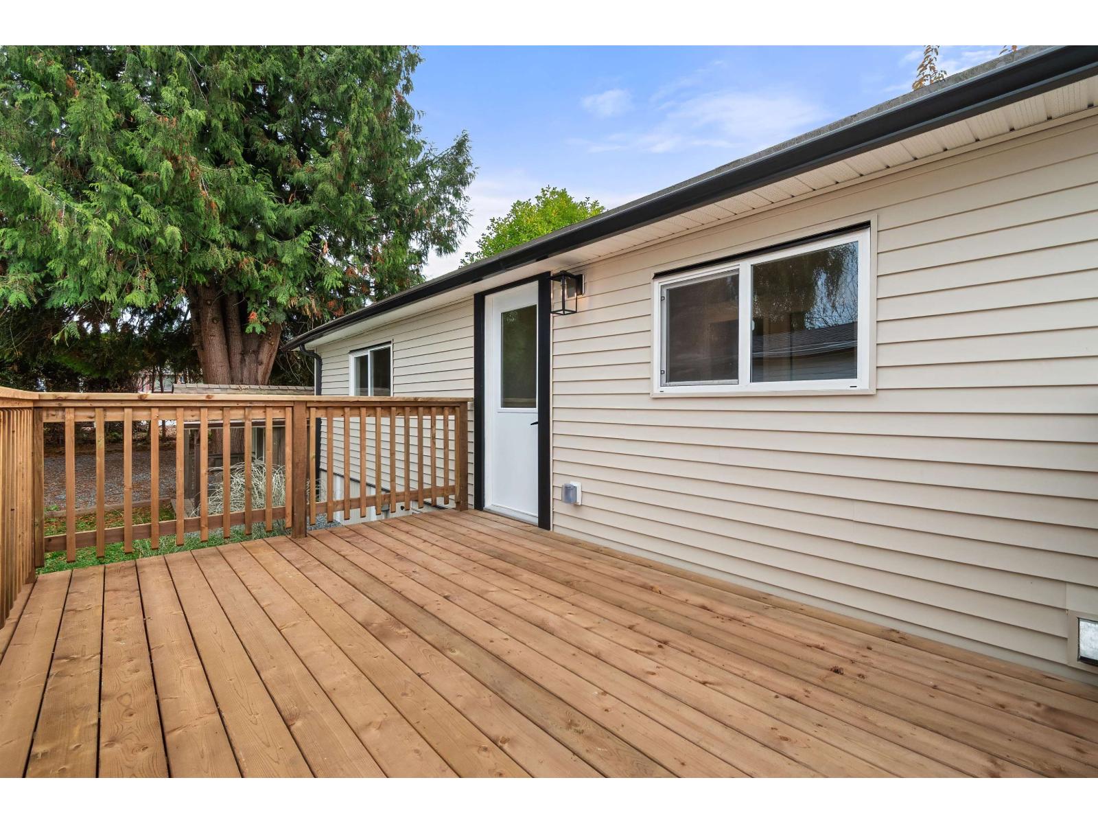 Photo of 44 45640 WATSON ROAD, Garrison Crossing 22