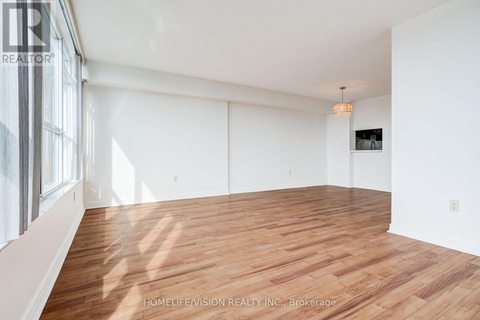 #1207 2365 KENNEDY ROAD - 16