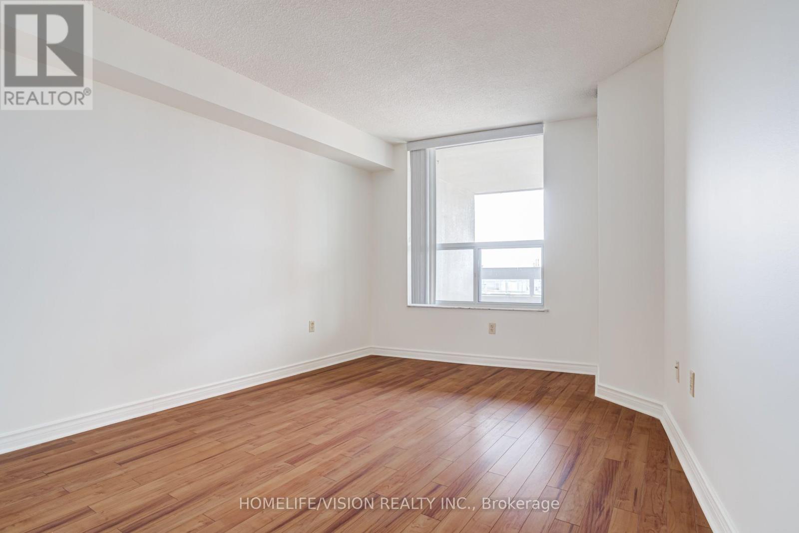 #1207 2365 KENNEDY ROAD - 19