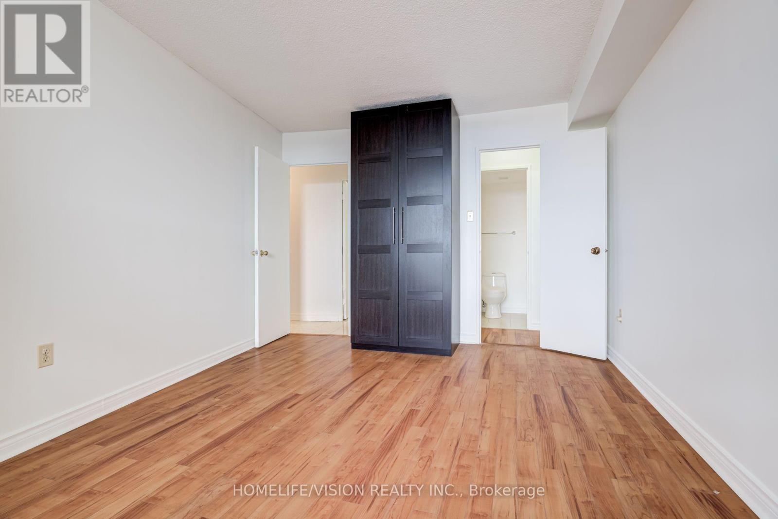 #1207 2365 KENNEDY ROAD - 21