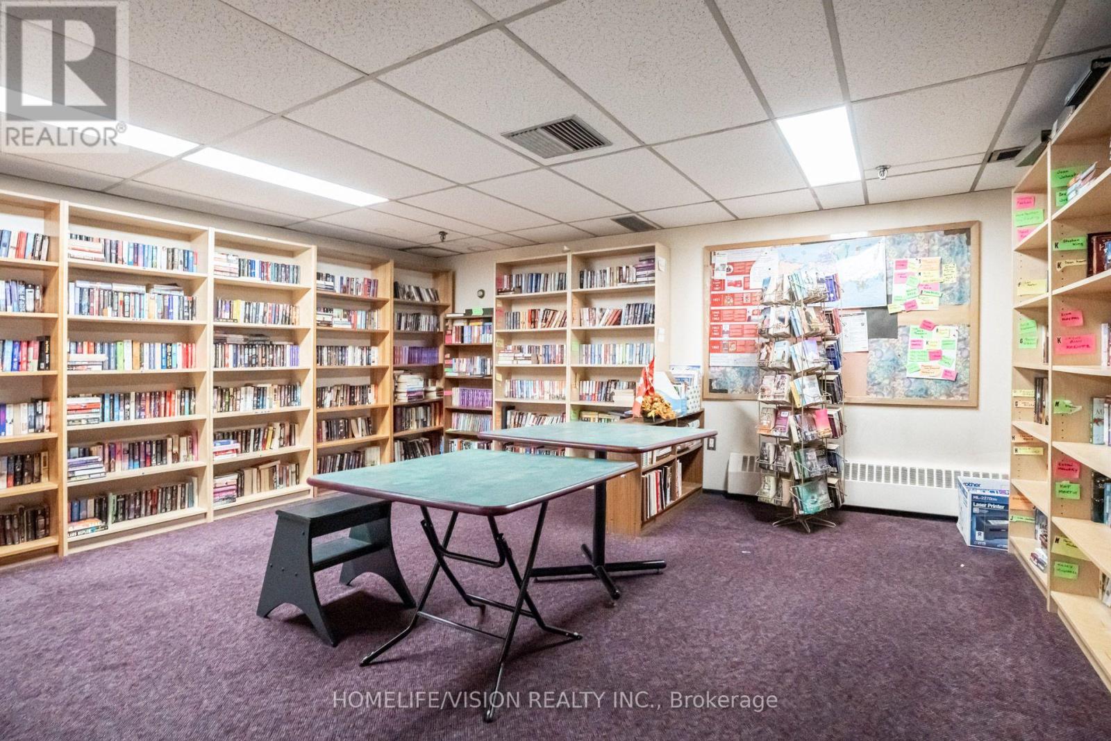 #1207 2365 KENNEDY ROAD - 44