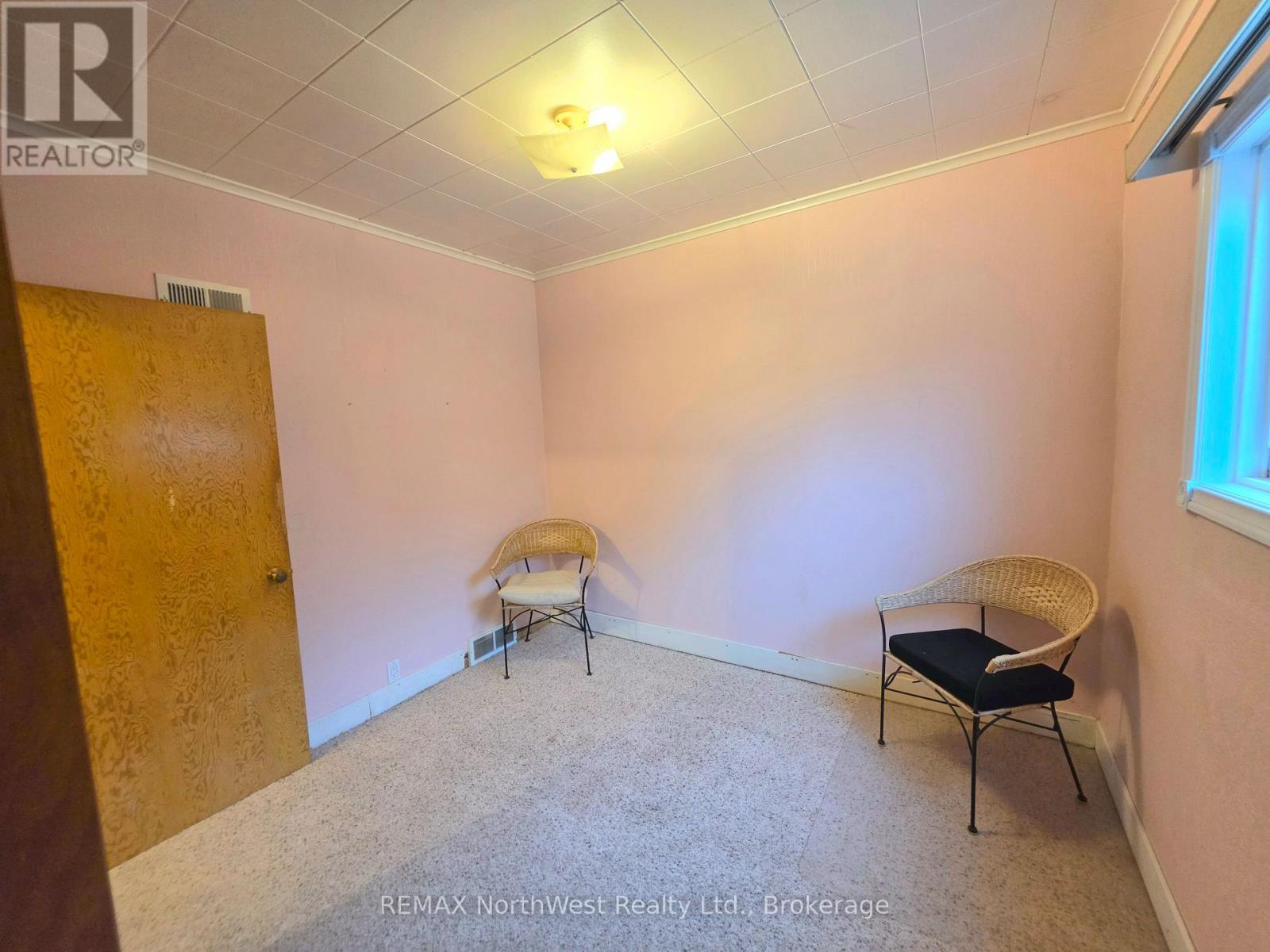 516 Seventh Avenue South — photo 17