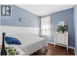 4pc Bathroom - 440 Lynnover Way Se, Calgary, AB T2C1L1 Photo 16