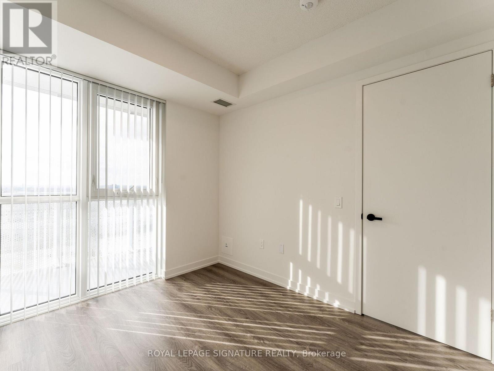195 Commerce Street West — photo 18