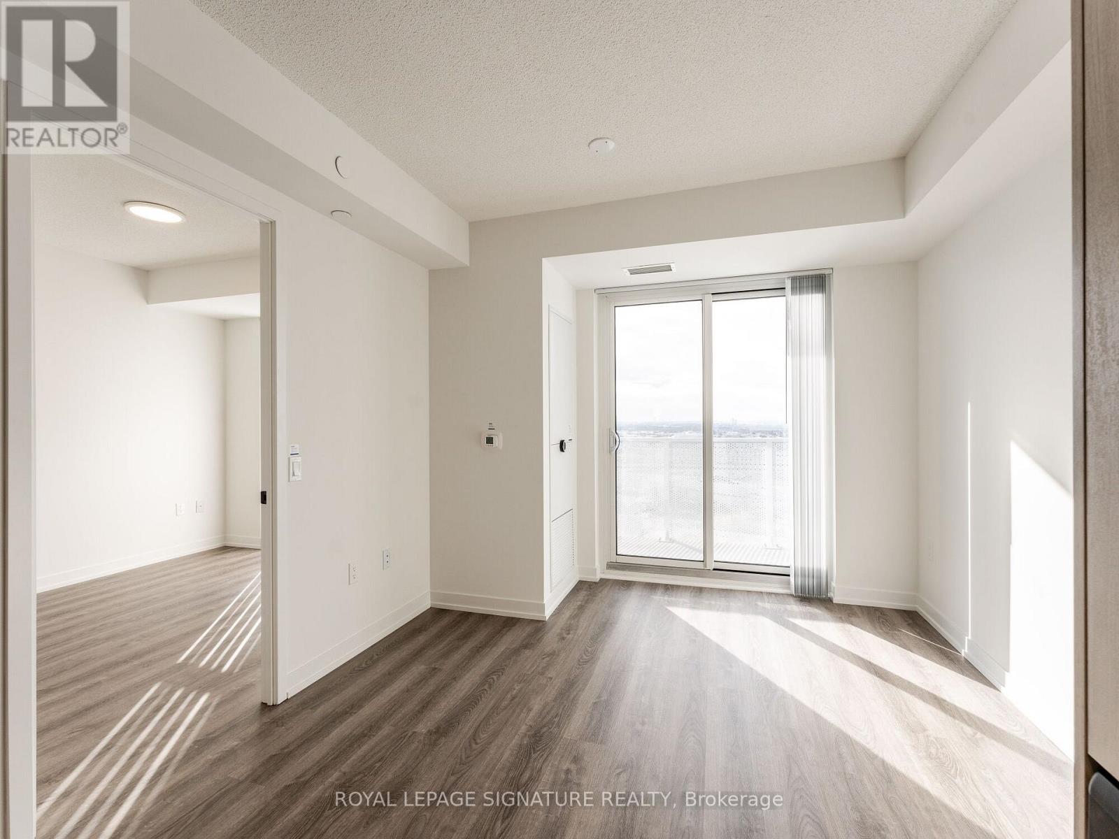 195 Commerce Street West — photo 8