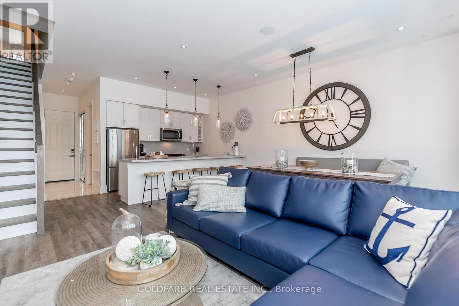 3771 Riva Avenue, Innisfil, ON photo 12