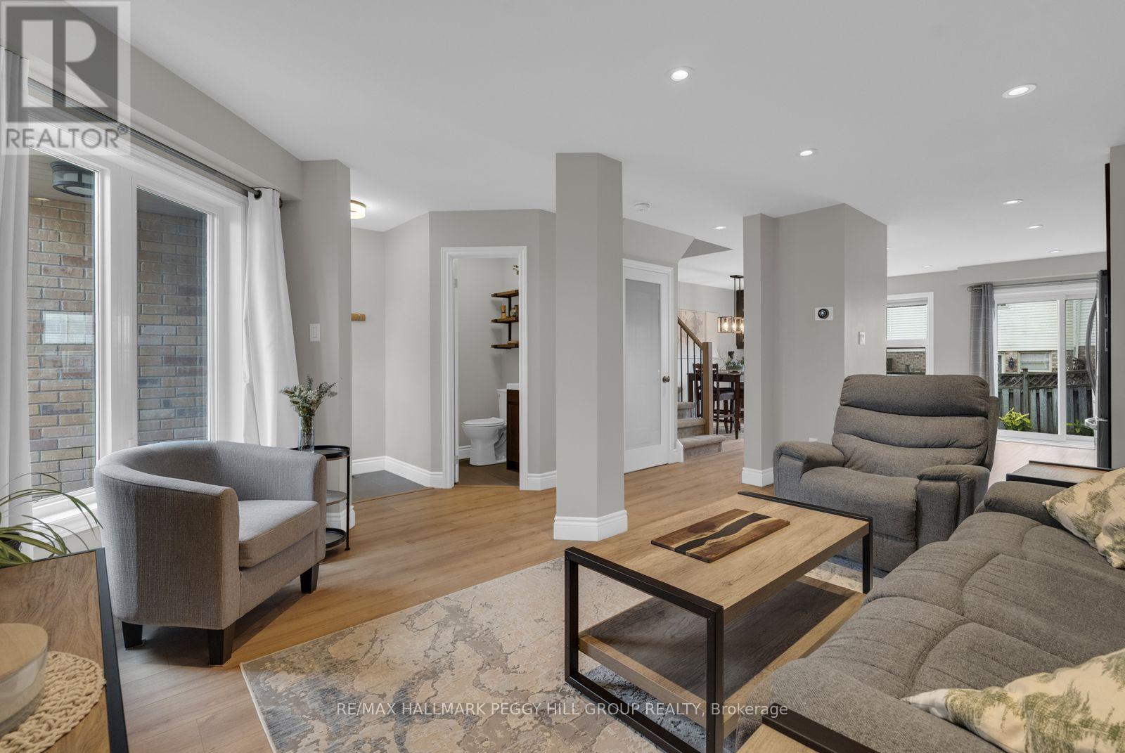 1255 Huron Court, Innisfil, ON photo 6