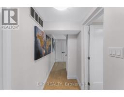 79 Beswick Drive, Newmarket, ON L3Y1E8 Photo 27