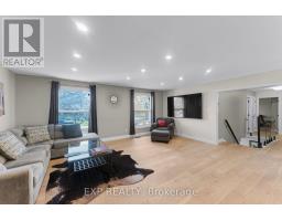 Recreational, Games room - 79 Beswick Drive, Newmarket, ON L3Y1E8 Photo 8