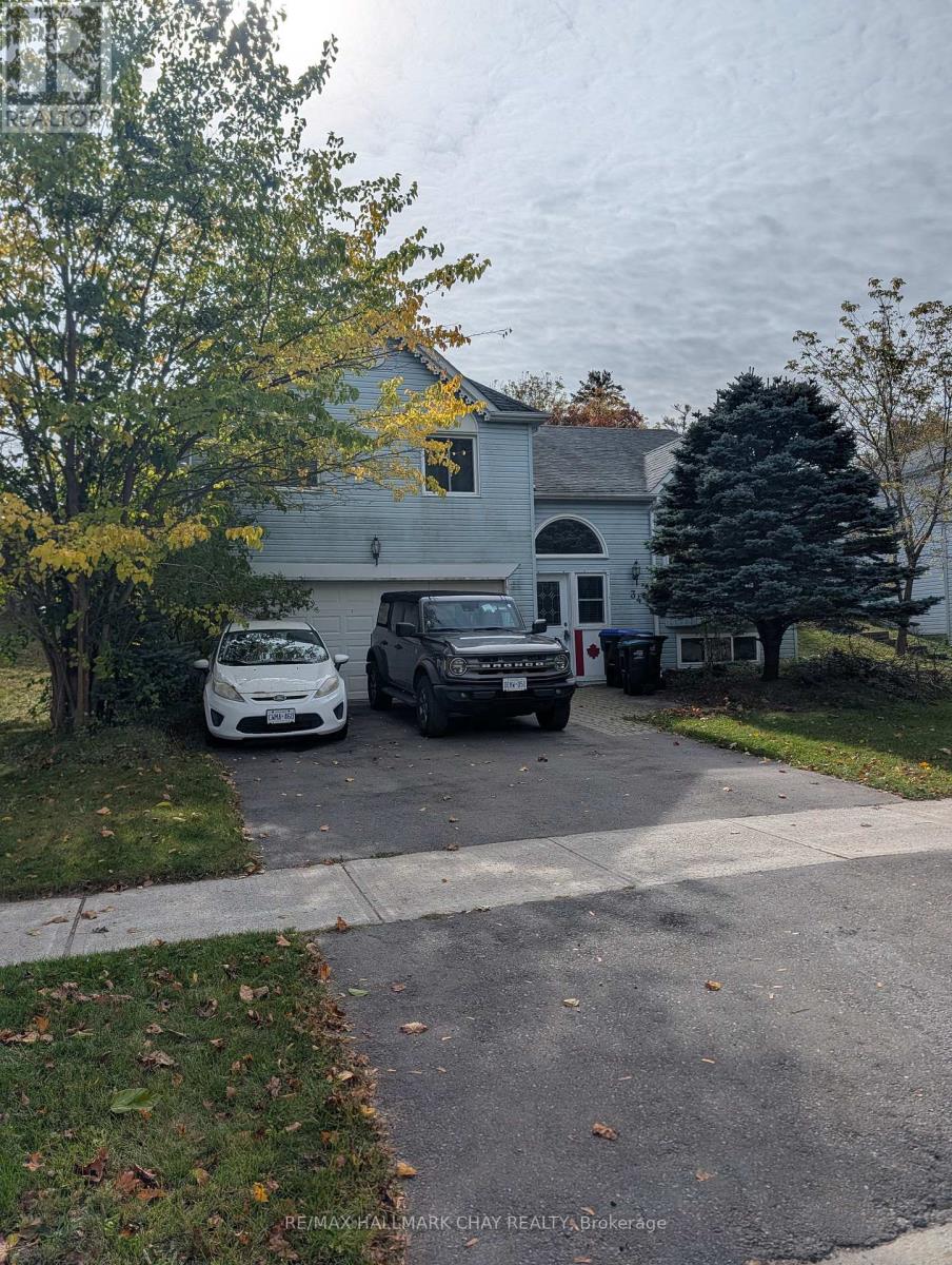 34 Michael Street, Essa, ON photo 1