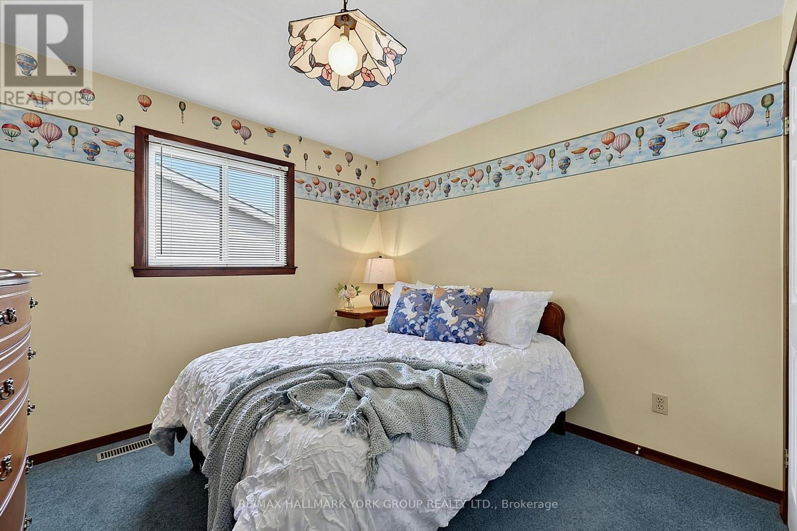80 FAIRWAY DRIVE - 28