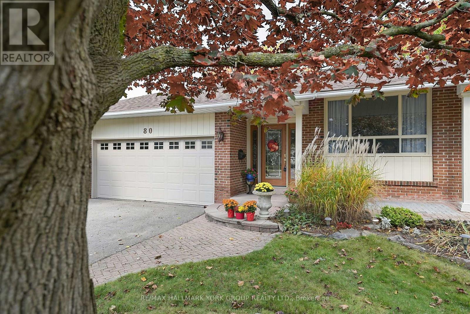 80 FAIRWAY DRIVE - 4