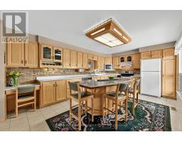 80 Fairway Drive, Aurora, ON L4G2H4 Photo 18