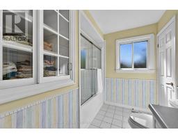 80 Fairway Drive, Aurora, ON L4G2H4 Photo 32