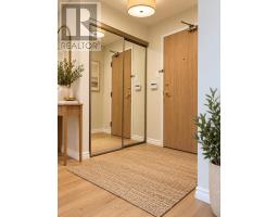 1117 - 40 Harding Boulevard, Richmond Hill, ON L4C9S5 Photo 13