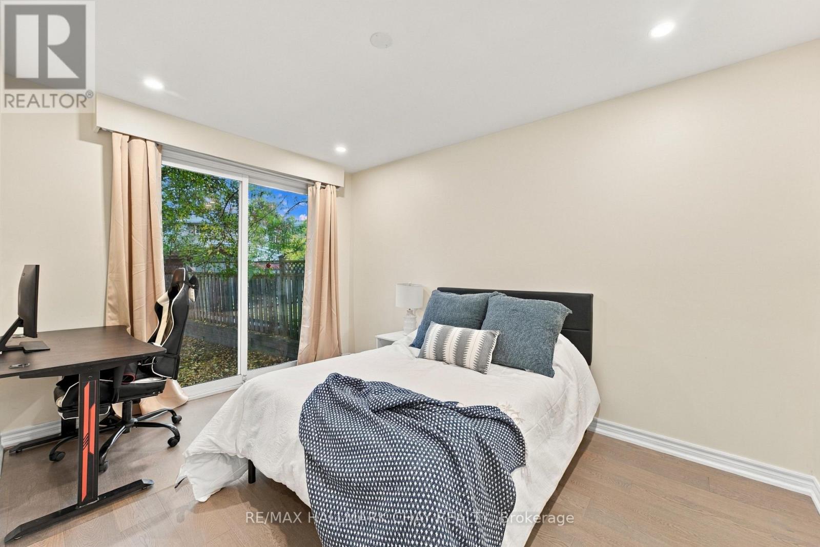 11 DAVIDSON ROAD - 10