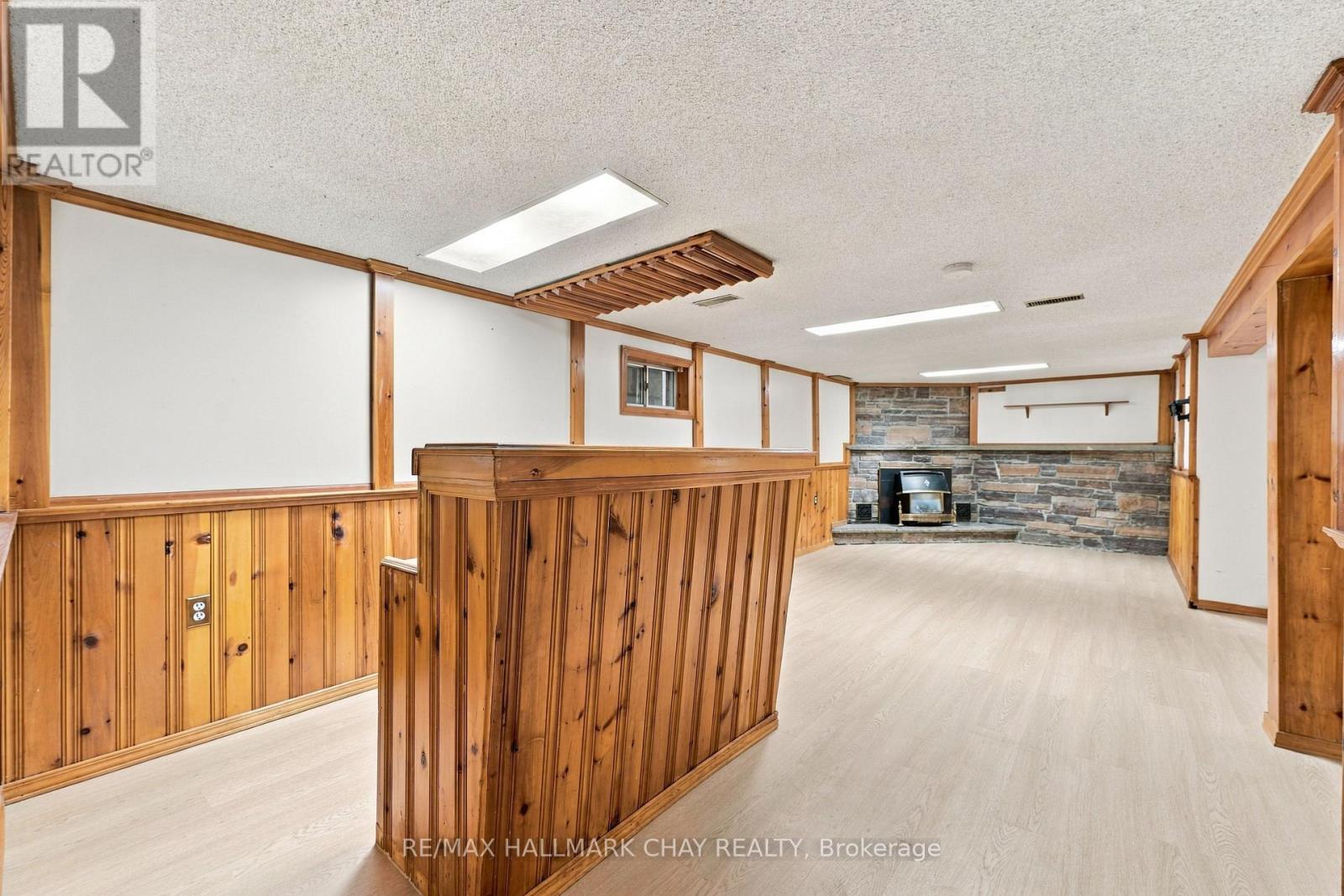11 Davidson Road, Aurora, ON photo 17