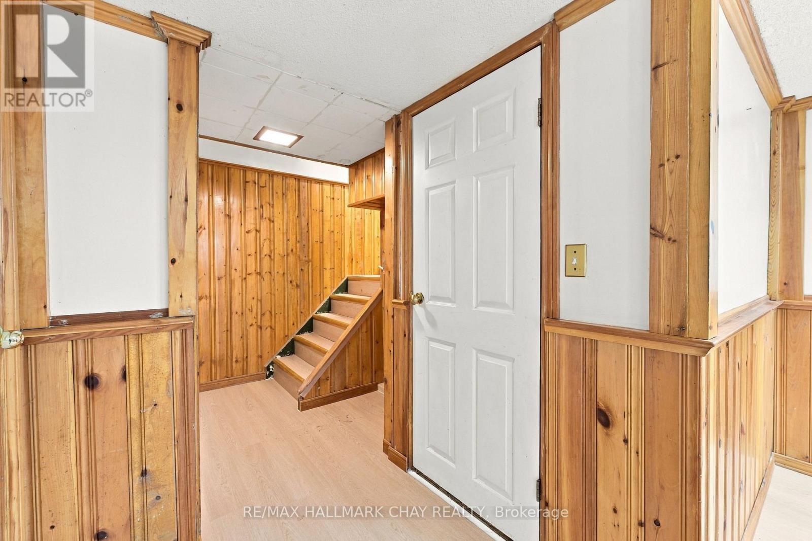 11 DAVIDSON ROAD - 21