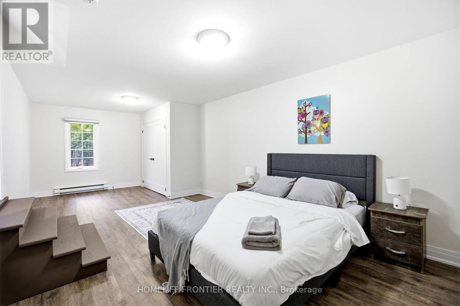 281 Hillcrest Road, Georgina, ON photo 31