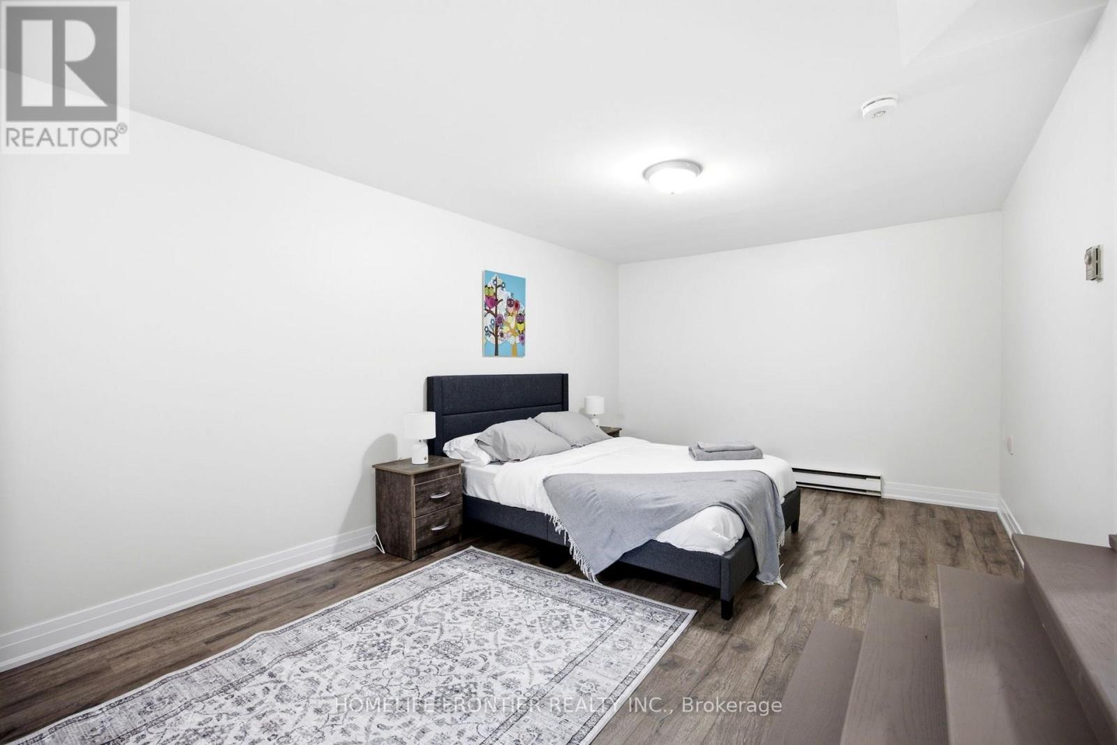 281 HILLCREST ROAD - 32