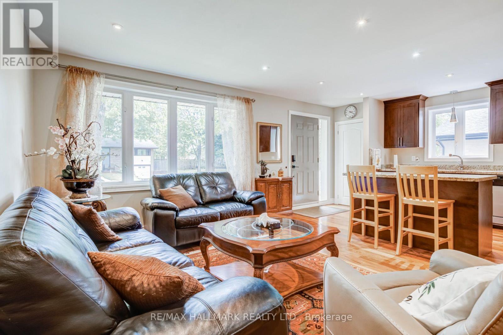 1218 Grange Road, Oakville, ON photo 6