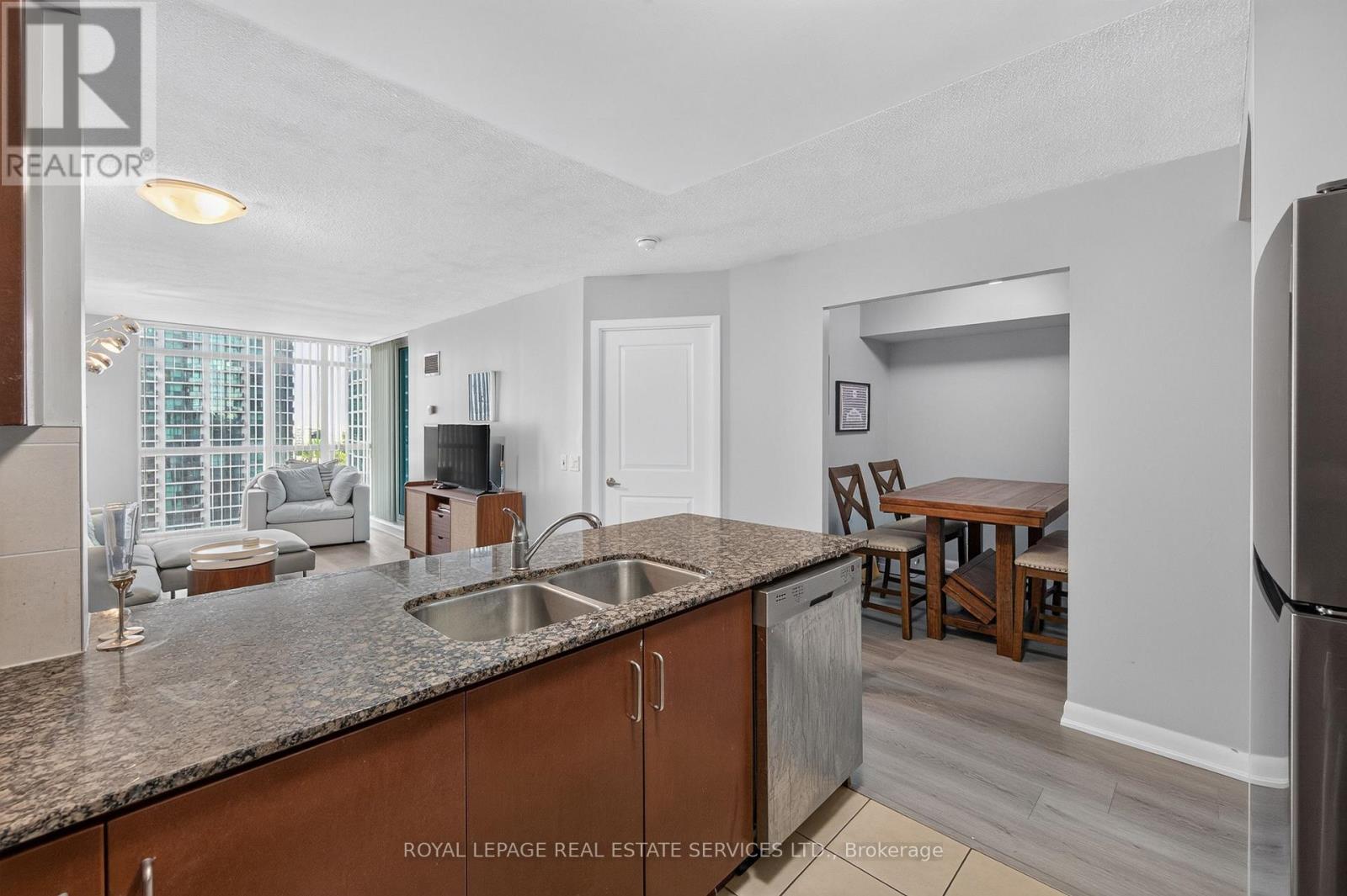 1401- 235 Sherway Gardens Road, Toronto, ON photo 12
