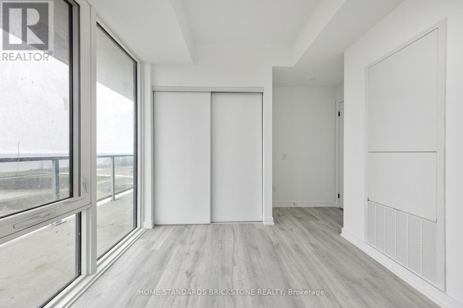 1012- 220 Missinnihe Way, Mississauga, ON photo 17