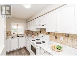 5100 Lampman Avenue, Burlington, ON L7L6L1 Photo 11