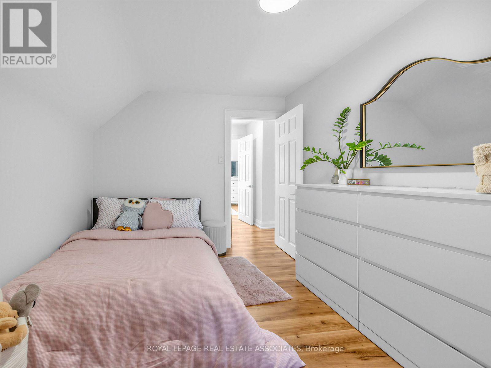 36 Jodphur Avenue, Toronto, ON photo 26