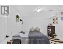 Bsmt - 82 Humberstone Crescent, Brampton, ON L7A4C1 Photo 11